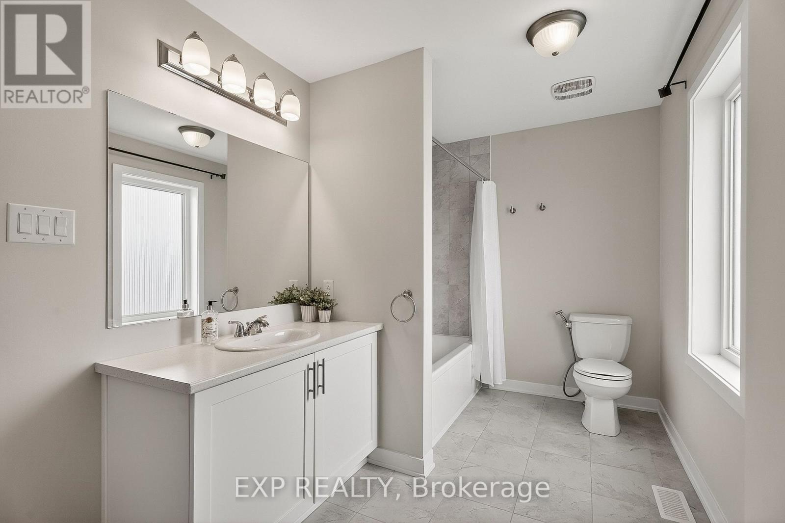 909 LESAGE WAY - 27