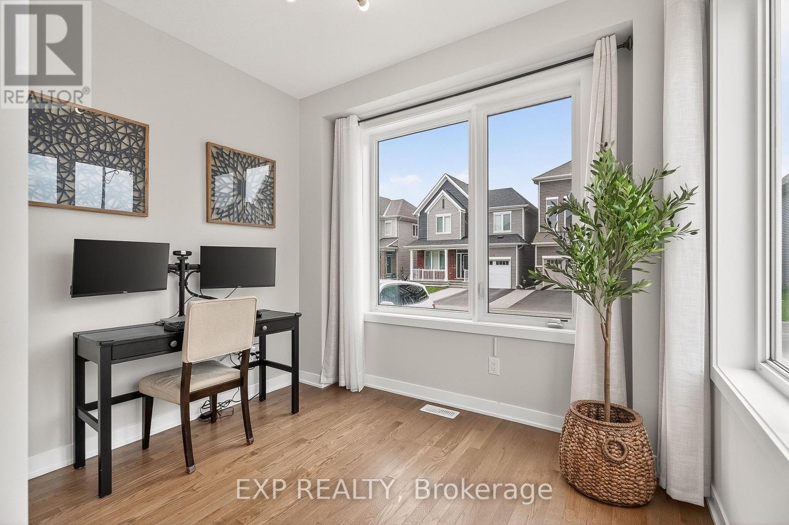 909 LESAGE WAY - 5