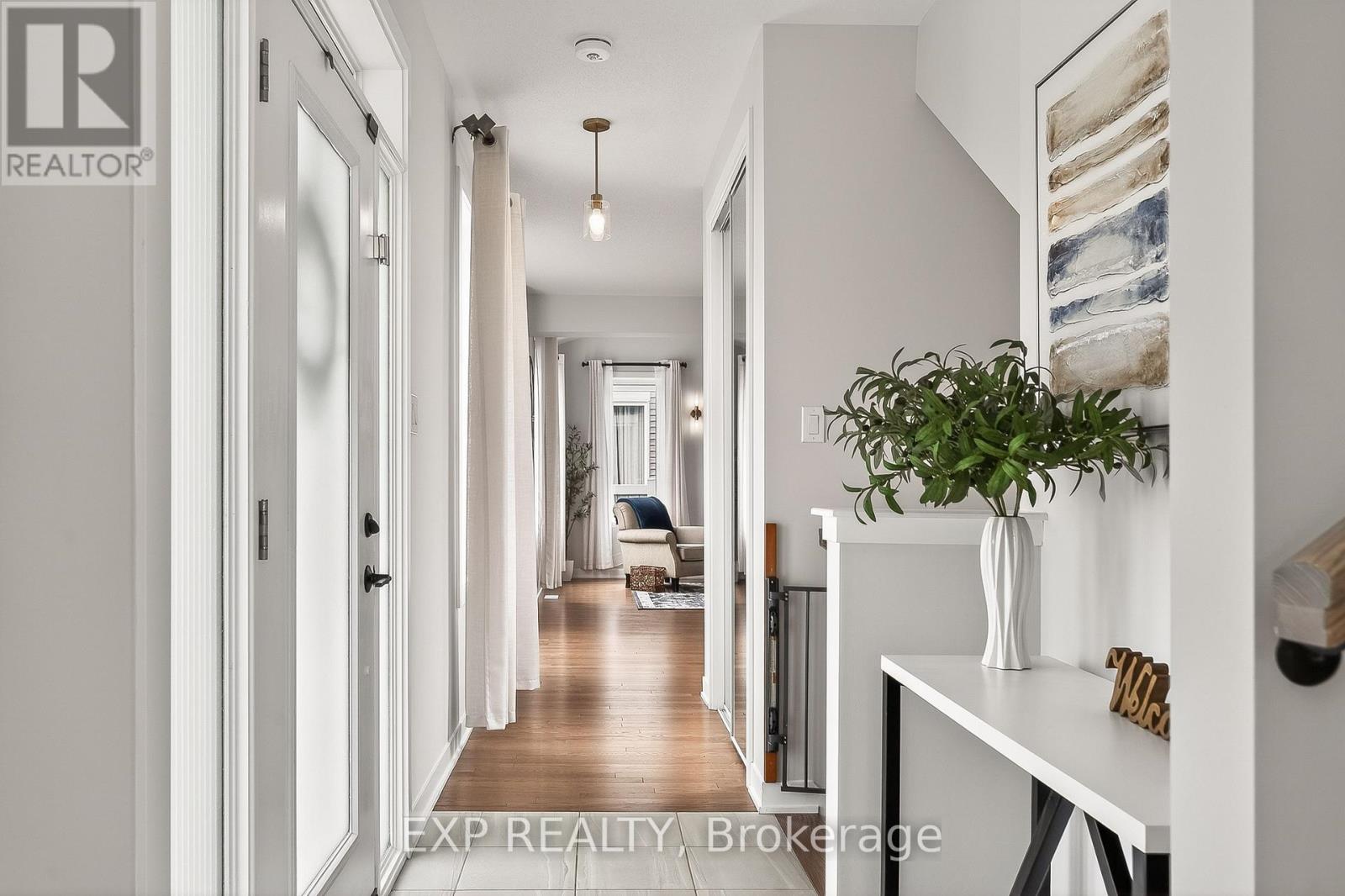 909 LESAGE WAY - 7