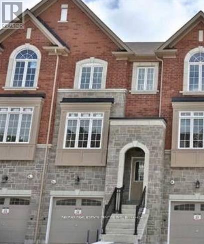 Listing photo of 211 APPLETON COURT