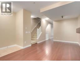 319 E 15th Street, North Vancouver, BC V7L2R6 Photo 8