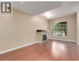 319 E 15th Street, North Vancouver, BC V7L2R6 Photo 7