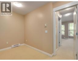 319 E 15th Street, North Vancouver, BC V7L2R6 Photo 10
