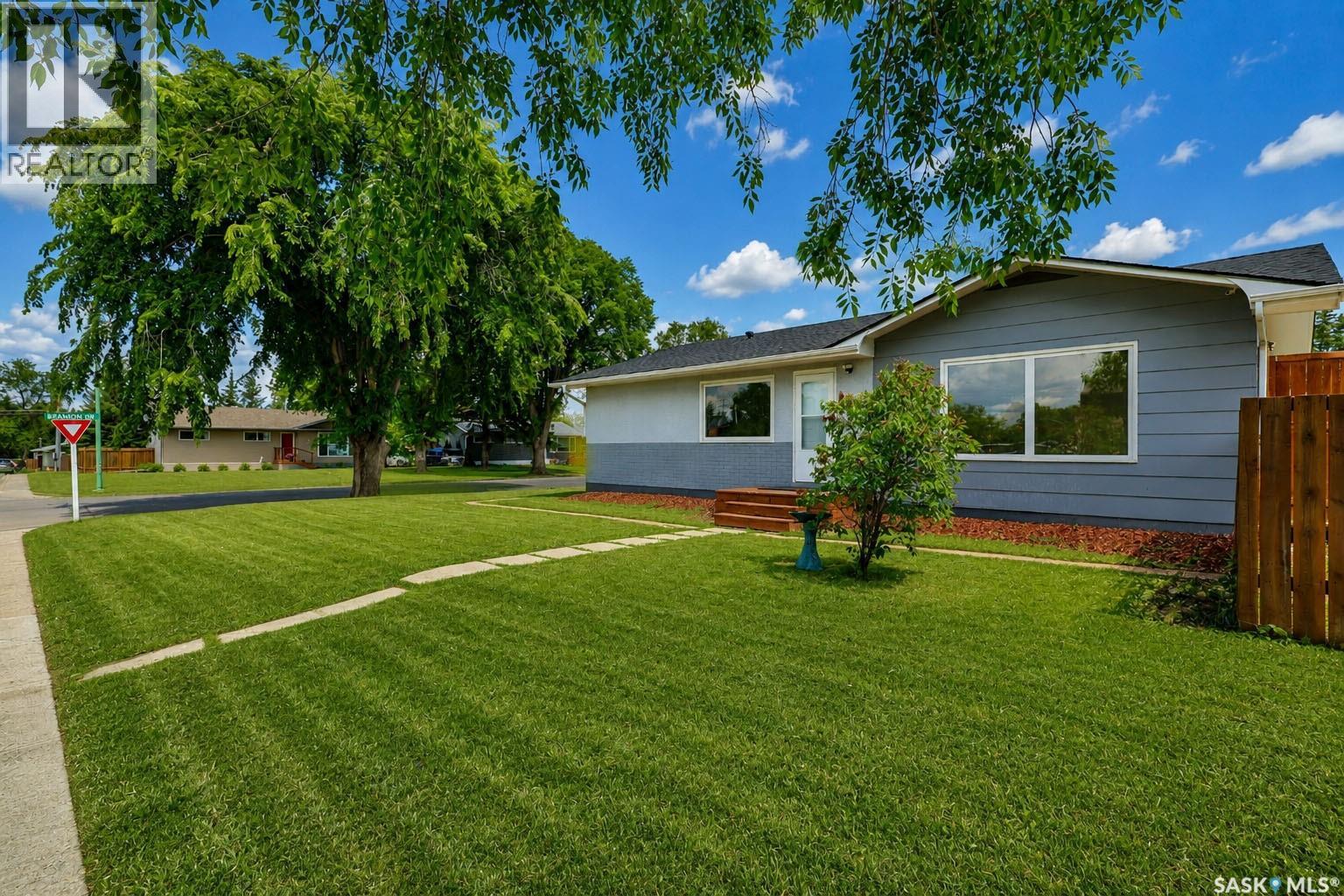 2410 Steuart AVENUE - photo 2