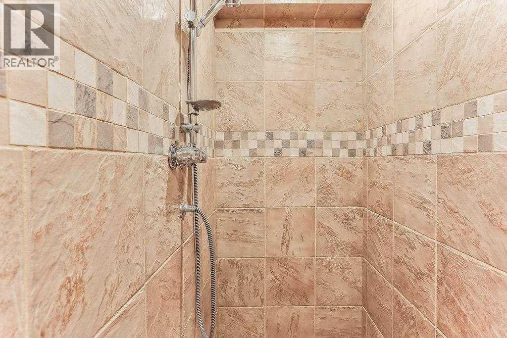 4604 Brisebois Drive NW - 13