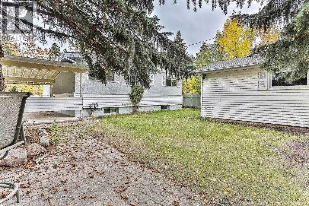 4604 Brisebois Drive NW - 27