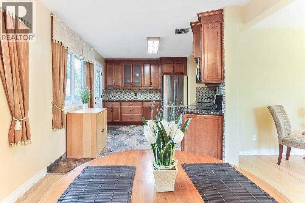 4604 Brisebois Drive NW - 8