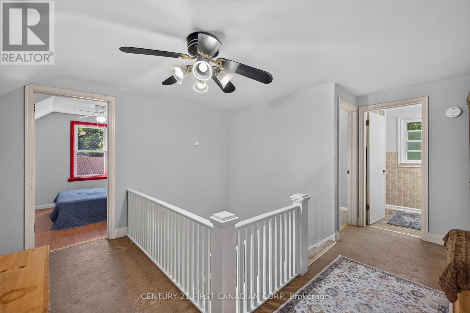 297 STEPHEN STREET - 27