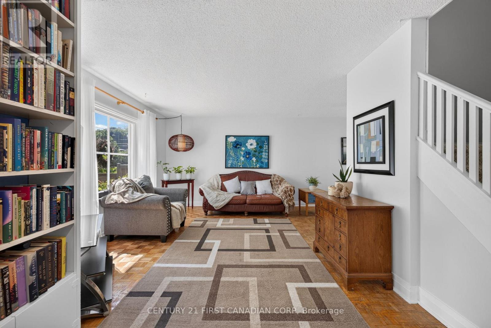 297 STEPHEN STREET - 8