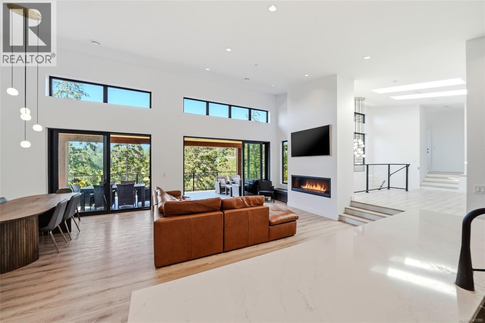 3576 Sheffield Pl - 24