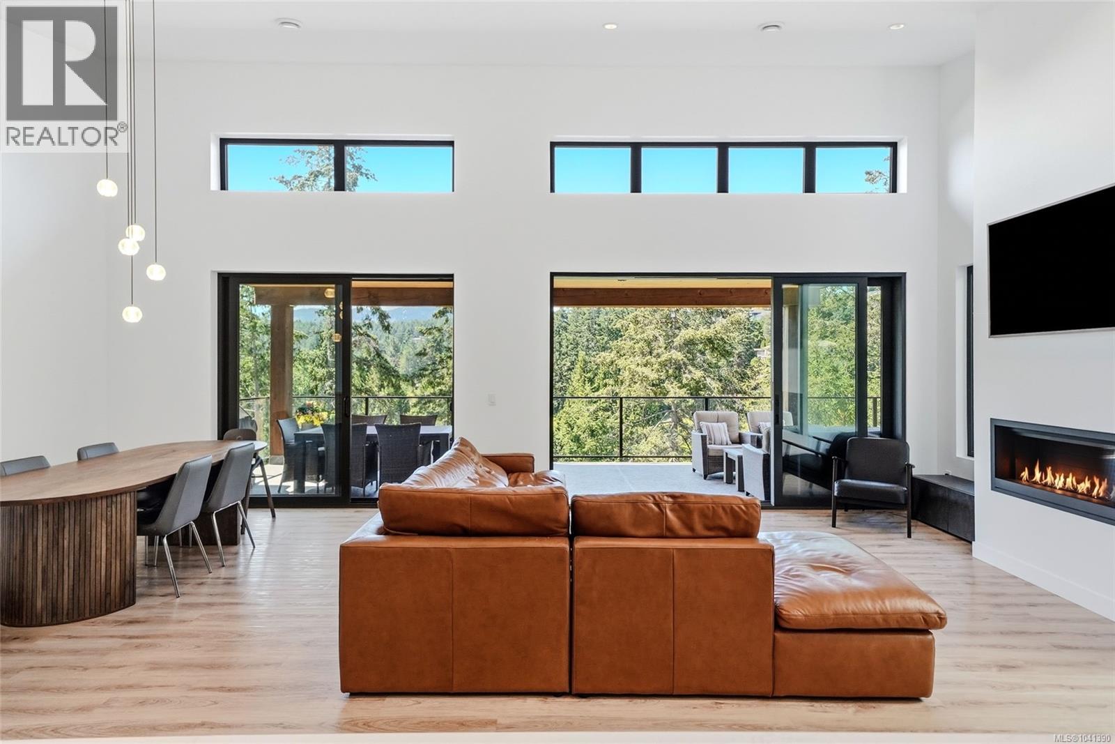 3576 Sheffield Pl - 5