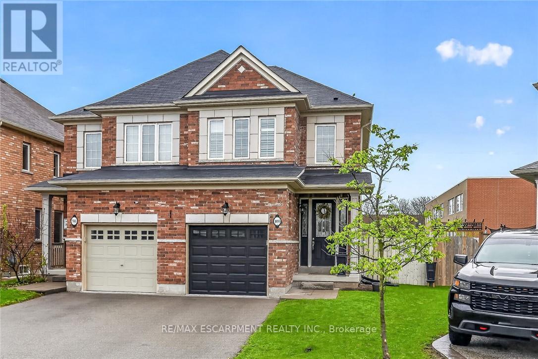 100 NARBONNE CRESCENT - 2