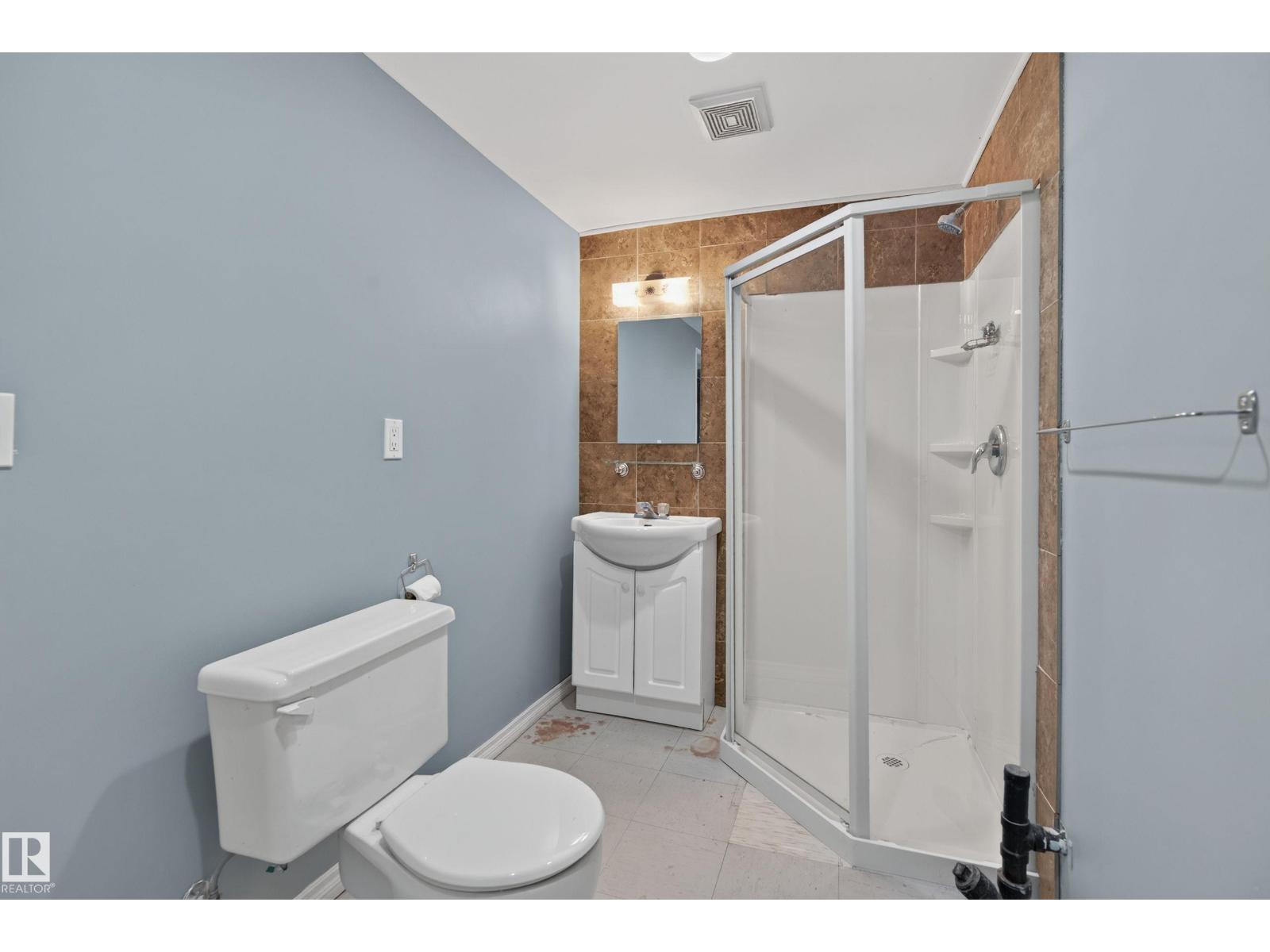 15231 117 ST NW - 25