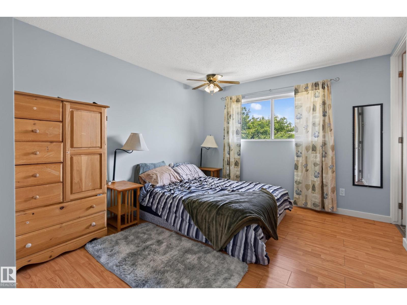 15231 117 ST NW - 14