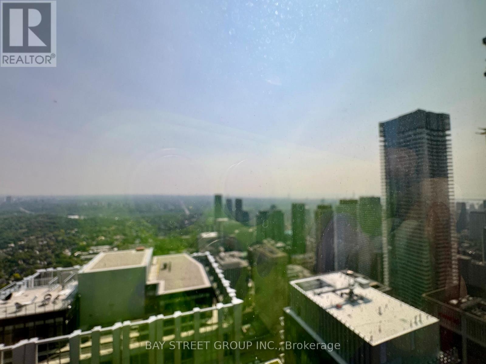 #6006 11 YORKVILLE AVENUE - 7