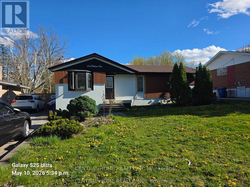 206 PARKVIEW CRESCENT - 1