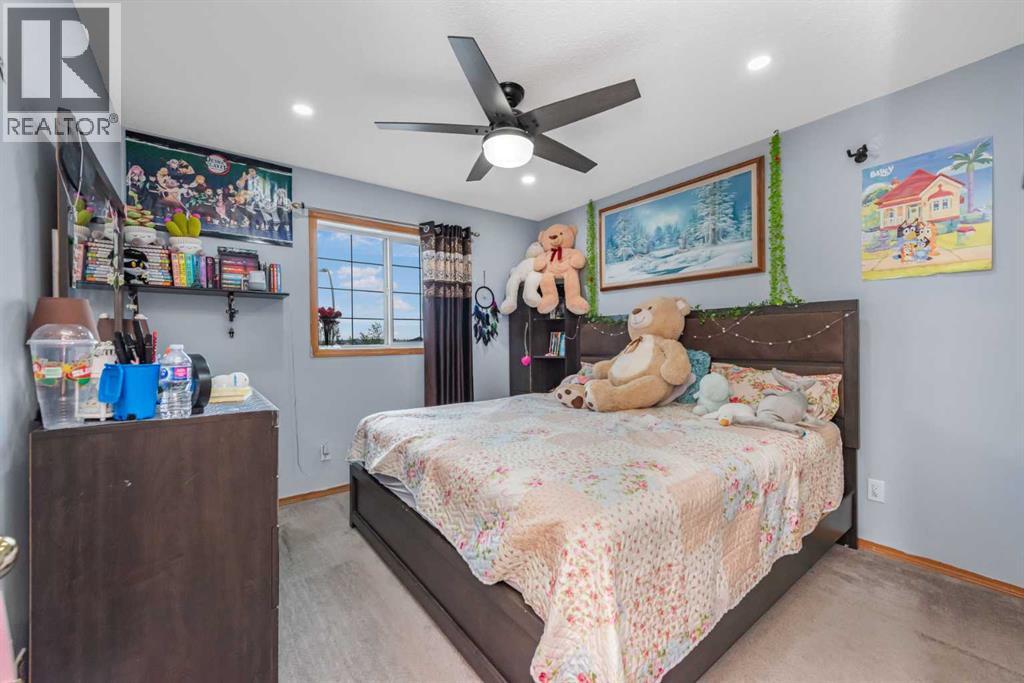 7820 Laguna Way NE - 23