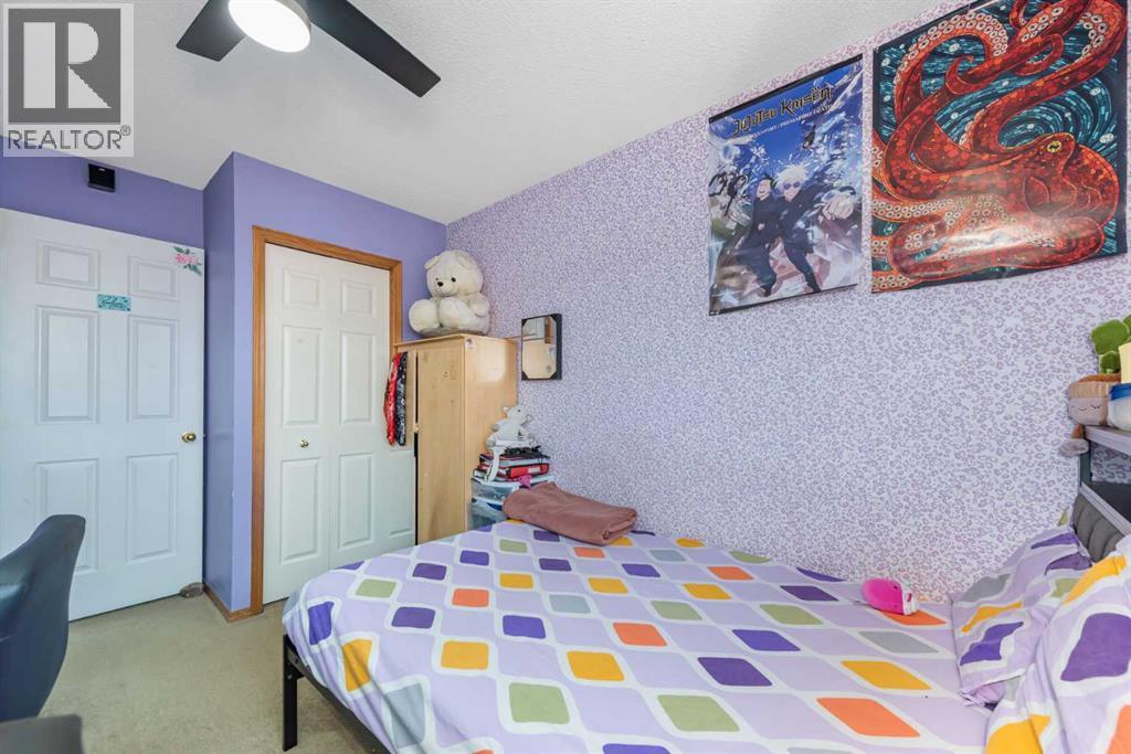 7820 Laguna Way NE - 21