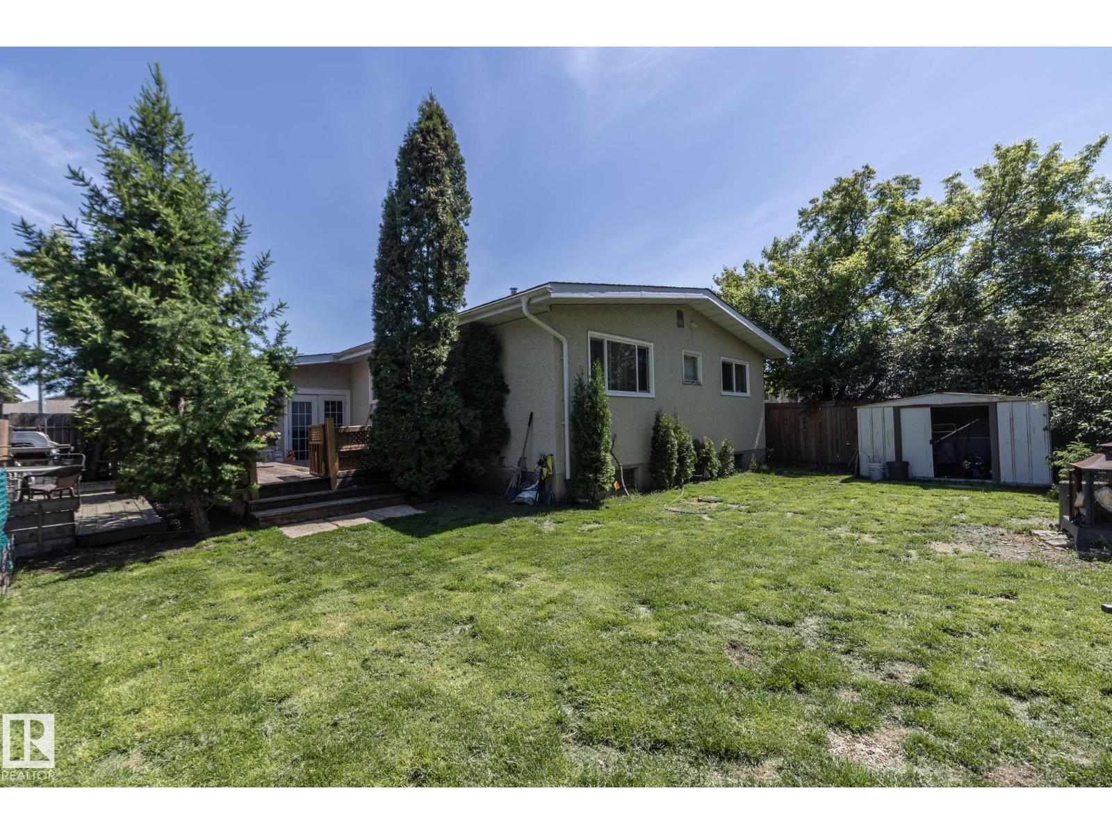 3608 44 ST — photo 10