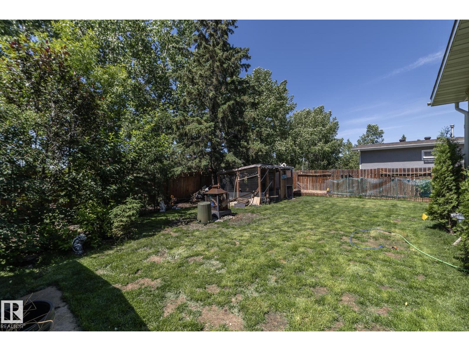 3608 44 ST — photo 12