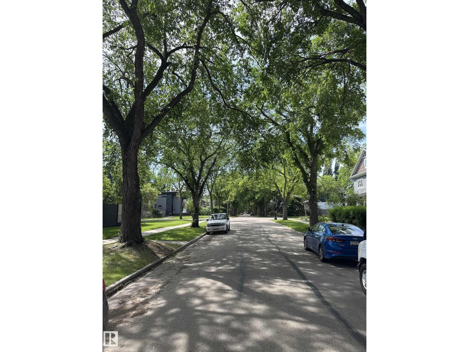 11019 126 ST NW - 53