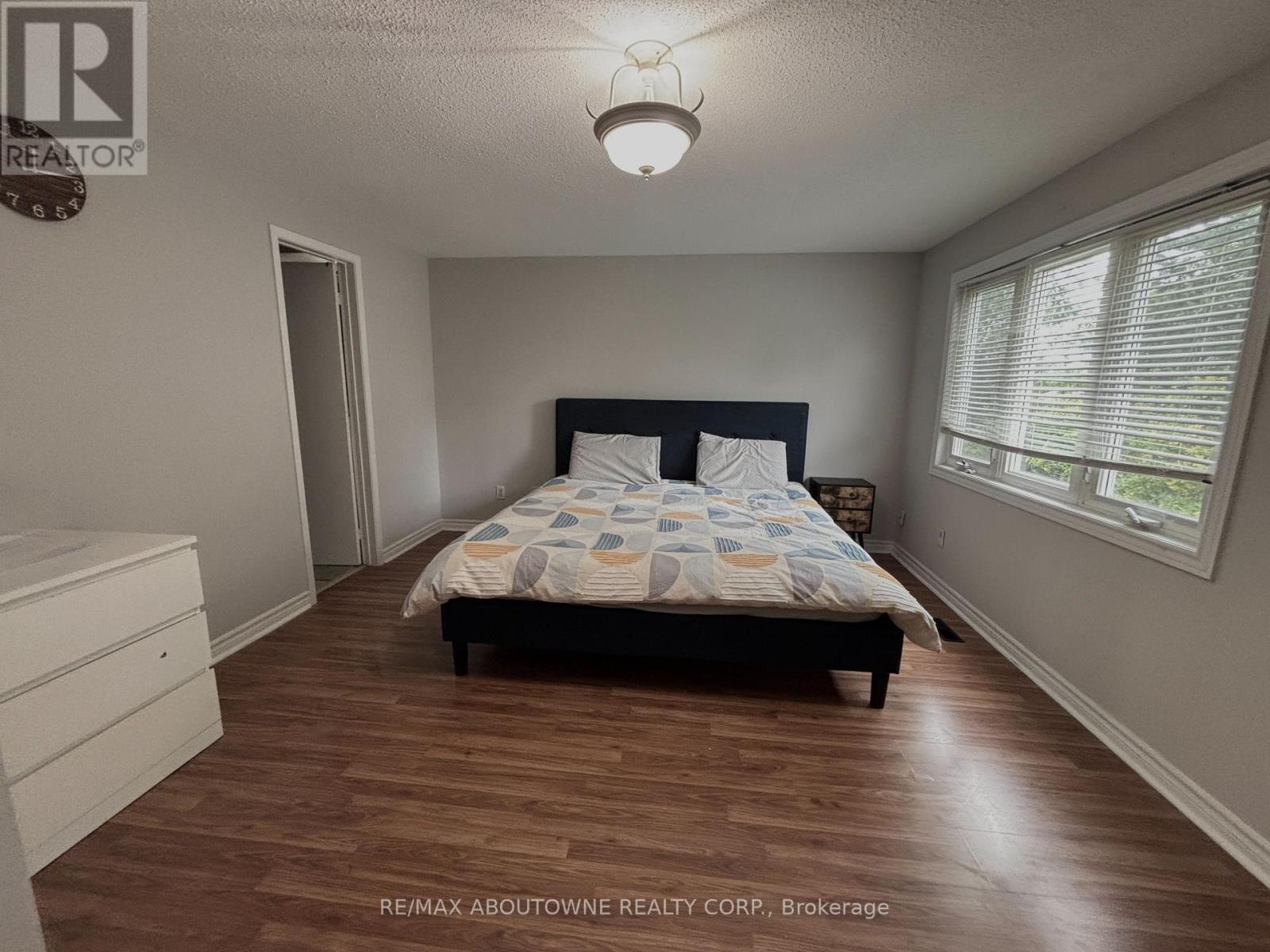 3072 PATRICK CRESCENT - 13