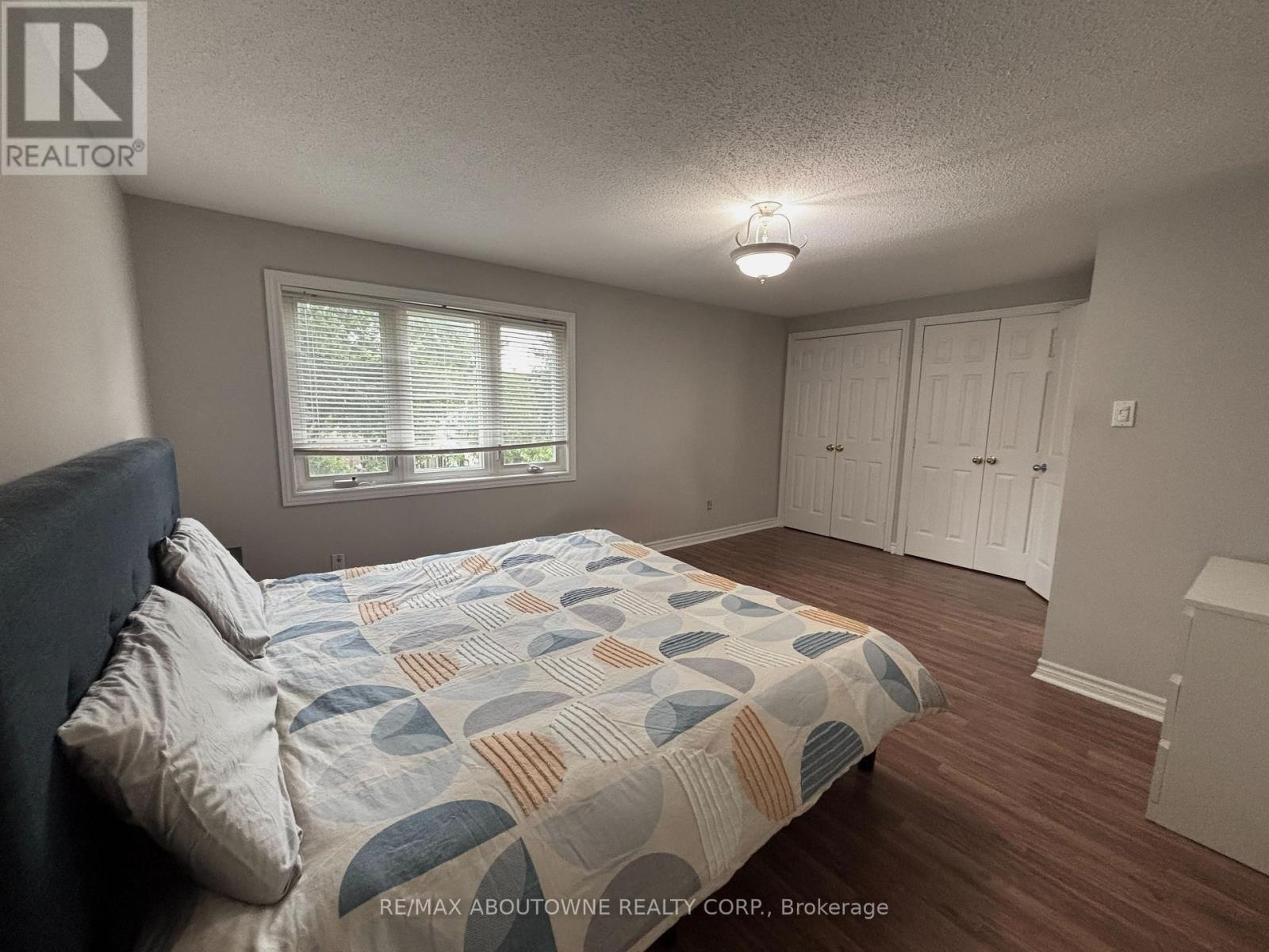 3072 PATRICK CRESCENT - 15