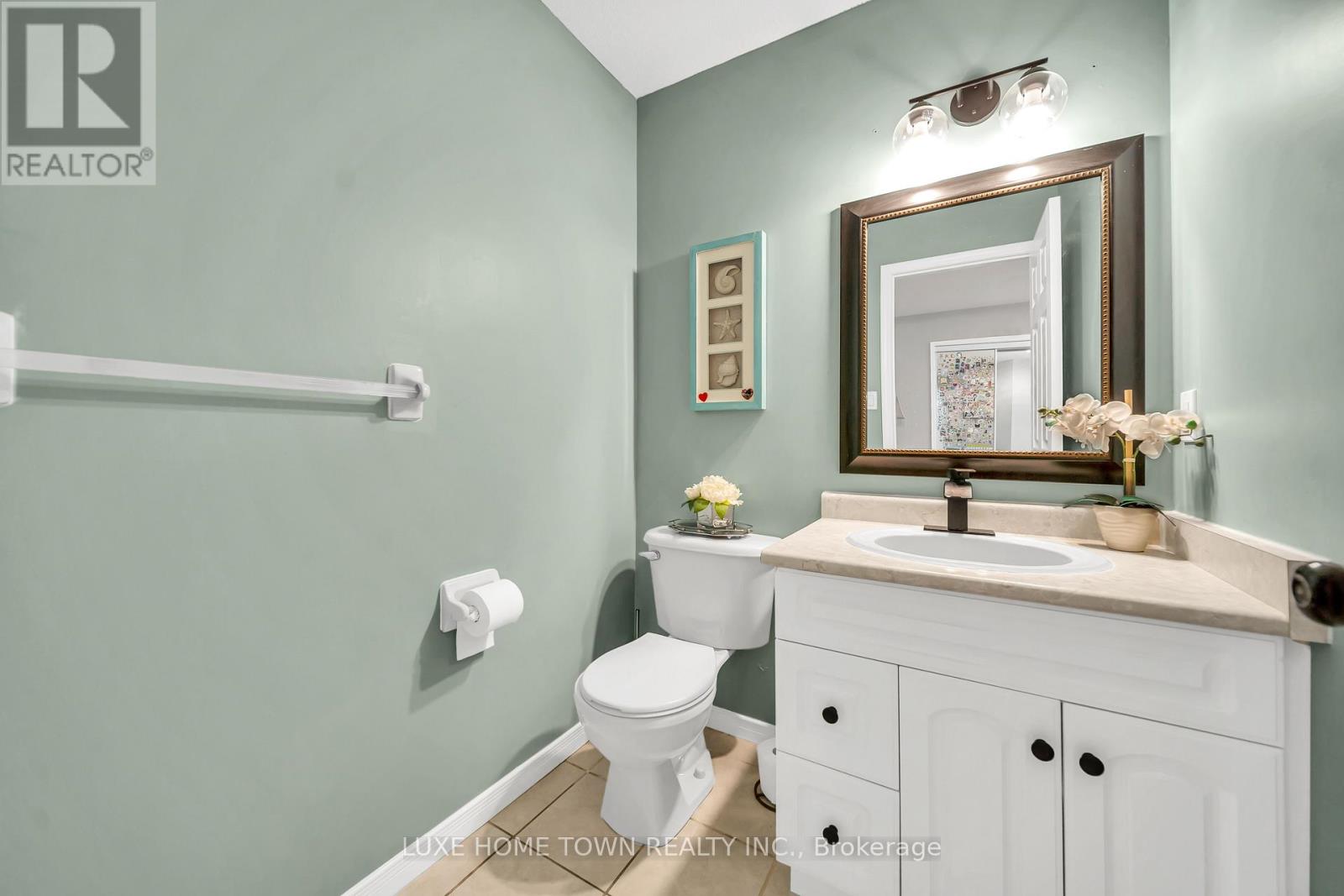 27 FRASERWOOD COURT - 10