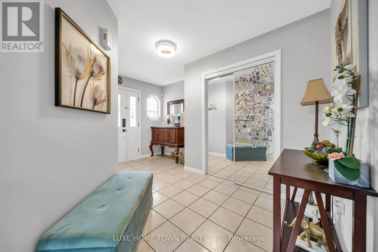 27 FRASERWOOD COURT - 7