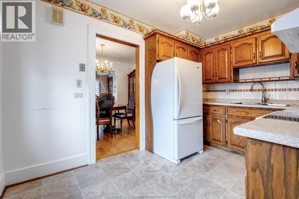 2279 Lillian AVENUE - 11