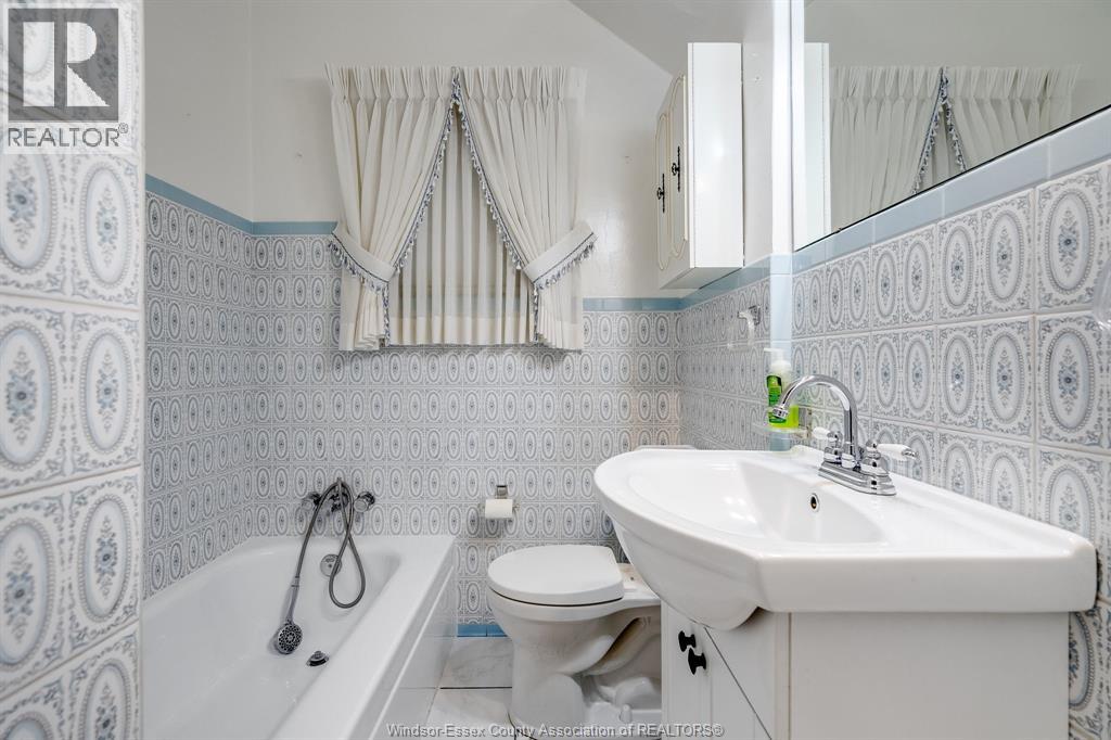 2279 Lillian AVENUE - 15