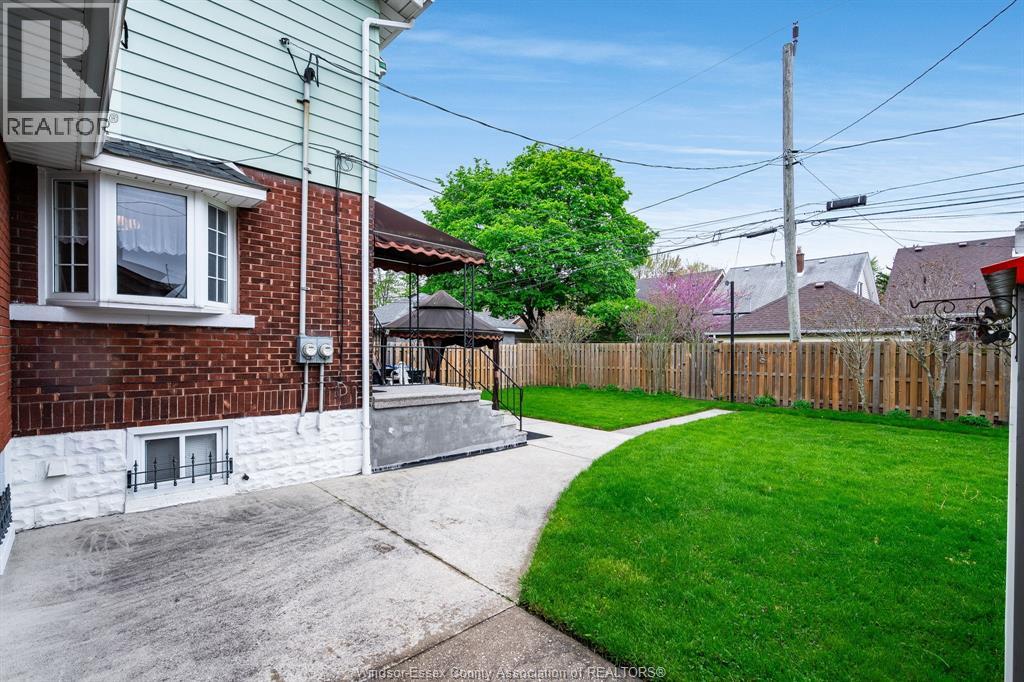 2279 Lillian AVENUE - 37