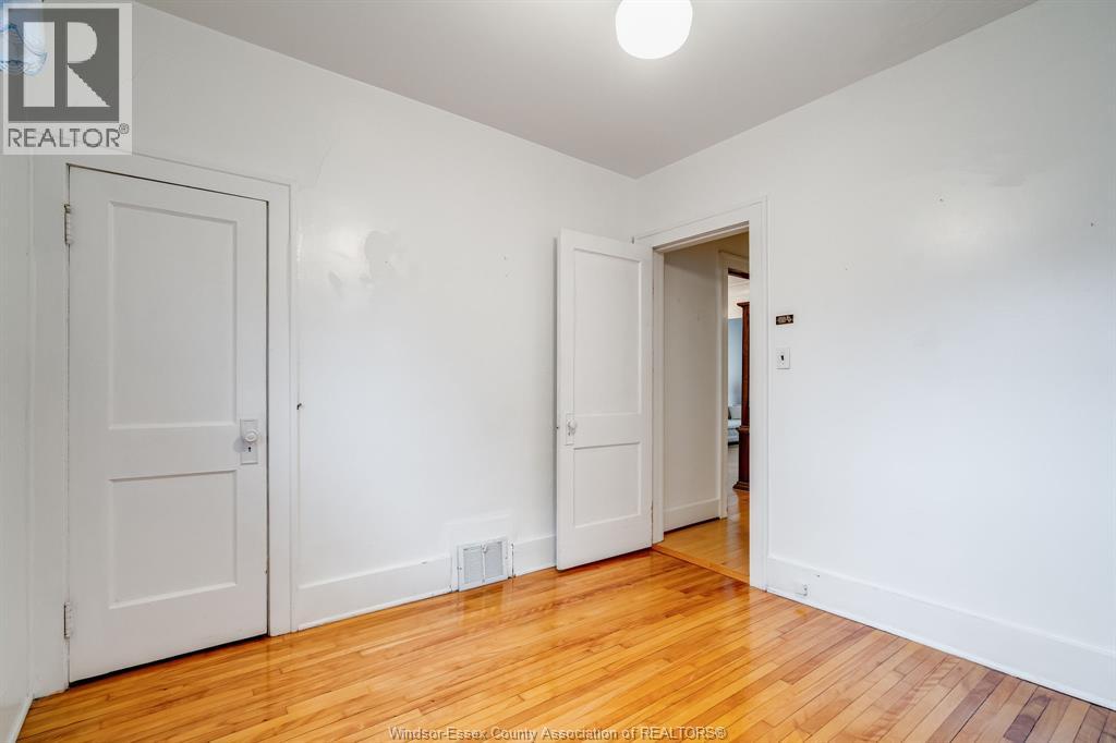 2279 Lillian AVENUE - 20
