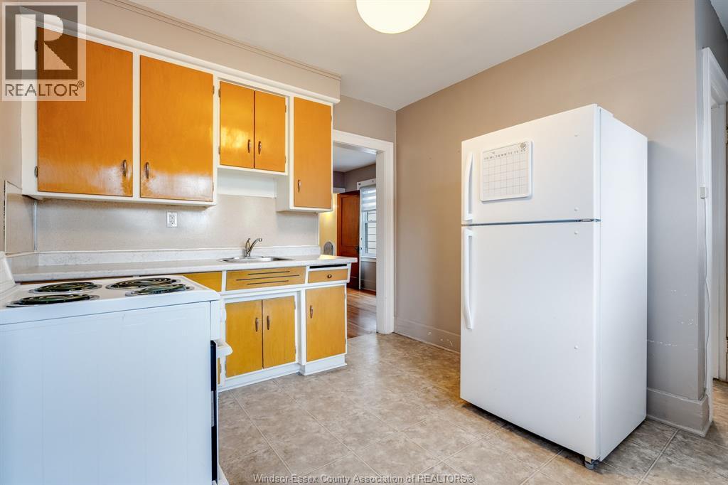 2279 Lillian AVENUE - 26