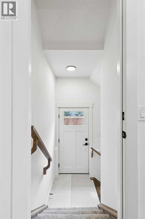 4606 82 Street NW — photo 23