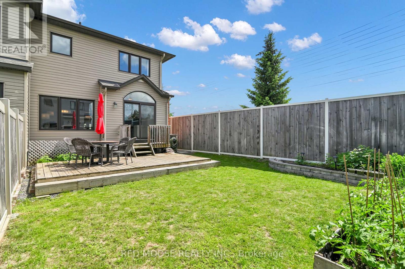 3 Bed, 3 Bath House for Sale in Ottawa – 99 CALVINGTON AVENUE, Ottawa – MLS# X13497654 - Image 32