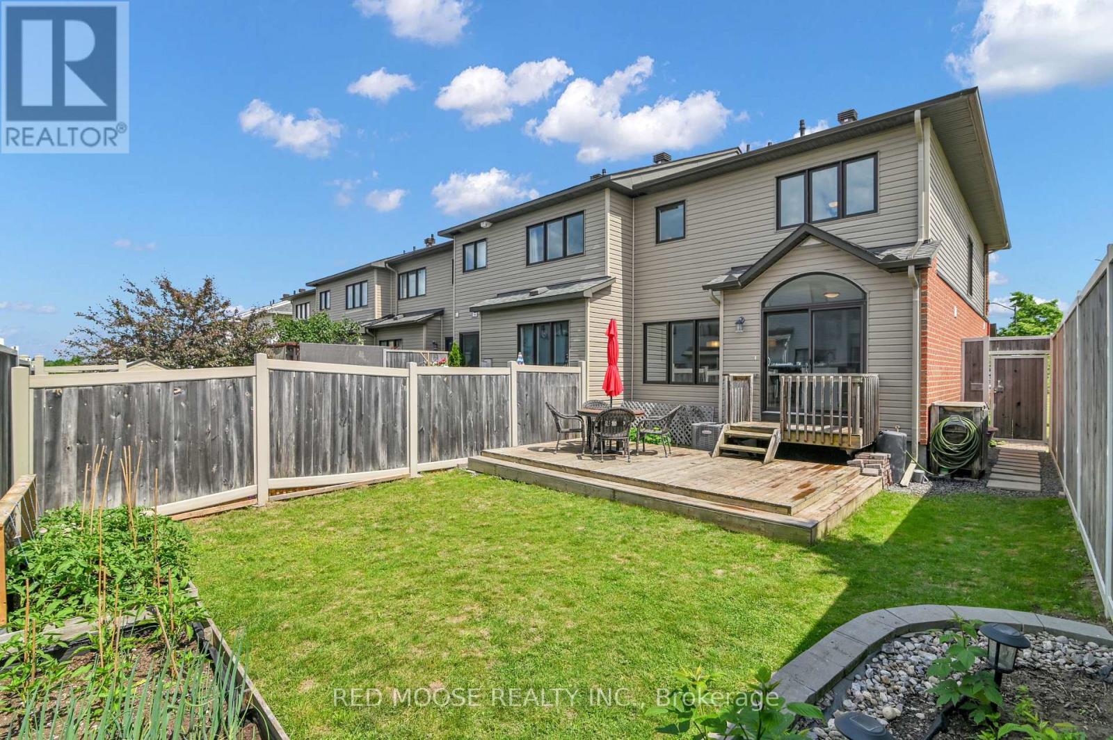 3 Bed, 3 Bath House for Sale in Ottawa – 99 CALVINGTON AVENUE, Ottawa – MLS# X13497654 - Image 33