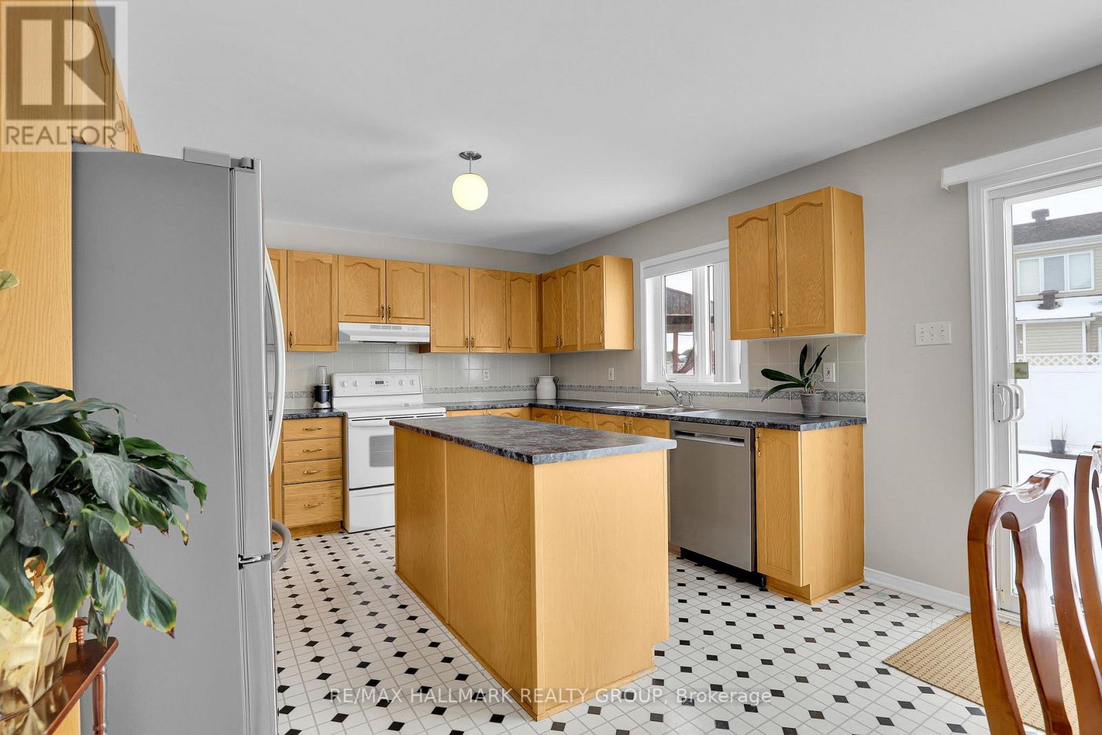 634 AQUAVIEW DRIVE - 5