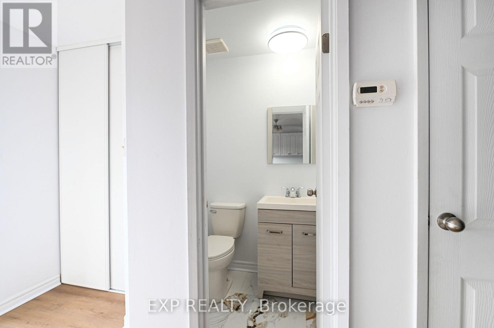 Powder room