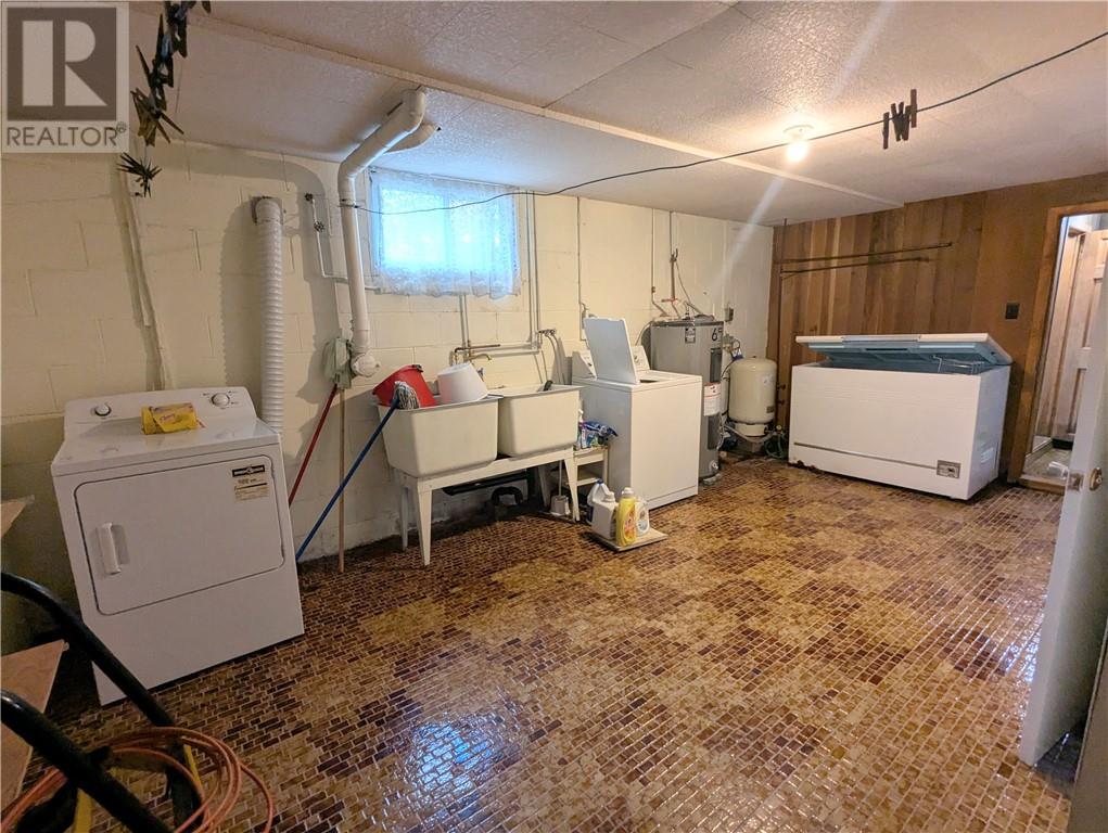 554 Tyyne - 21
