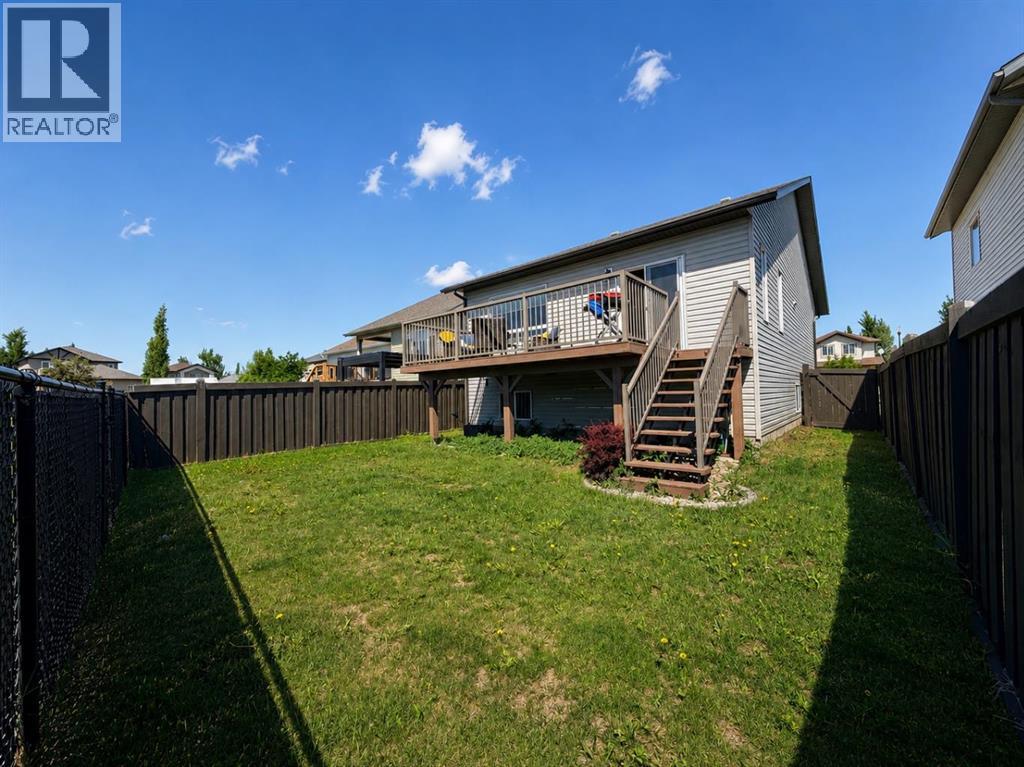 8861 74 Avenue — photo 39
