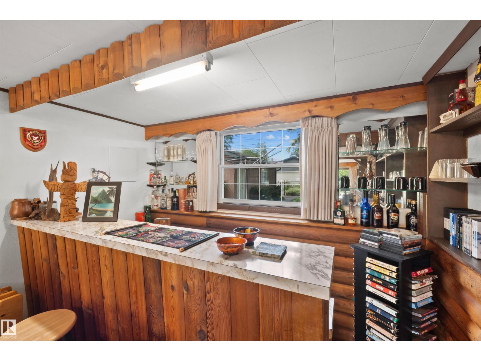 14640 88 AV NW - 45