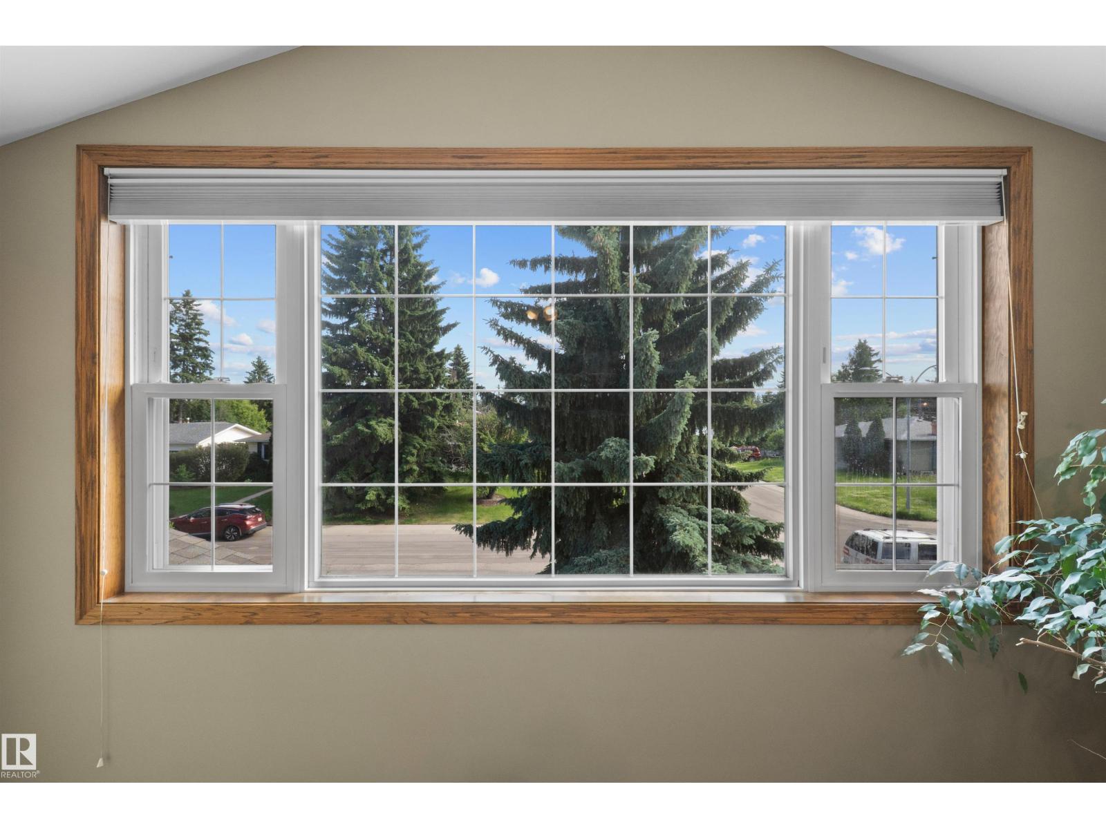 14640 88 AV NW - 33