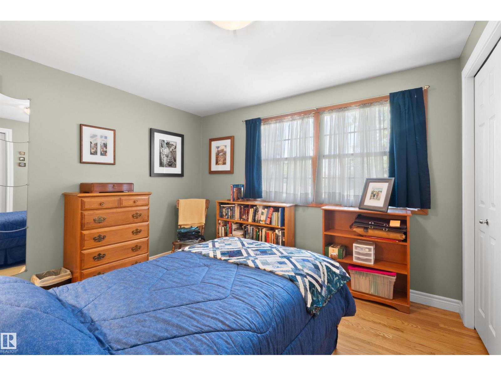 14640 88 AV NW - 23