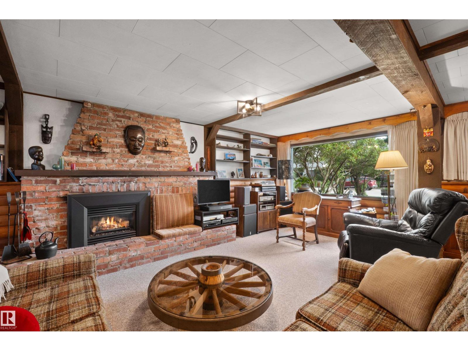 14640 88 AV NW - 40