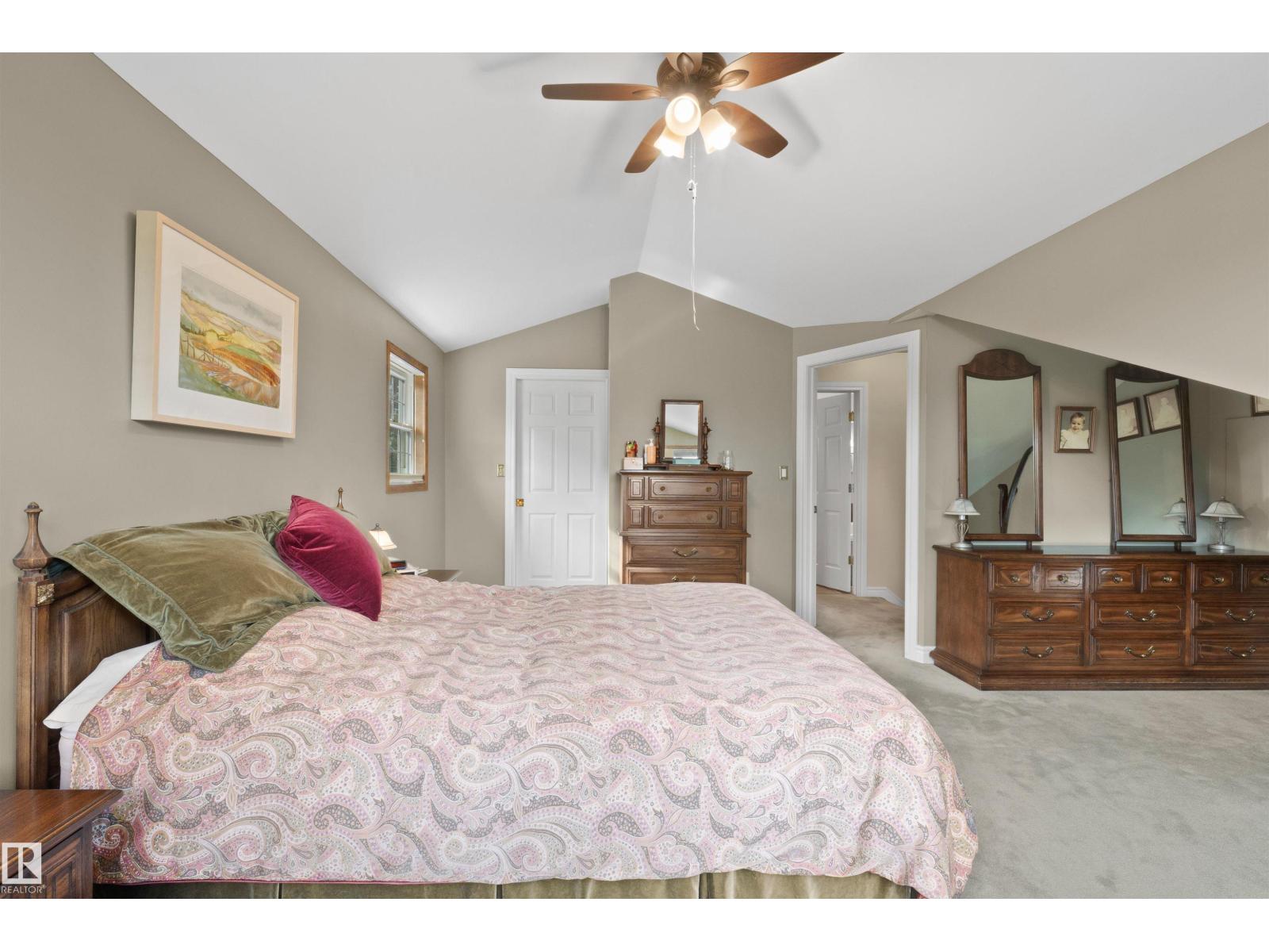 14640 88 AV NW - 34