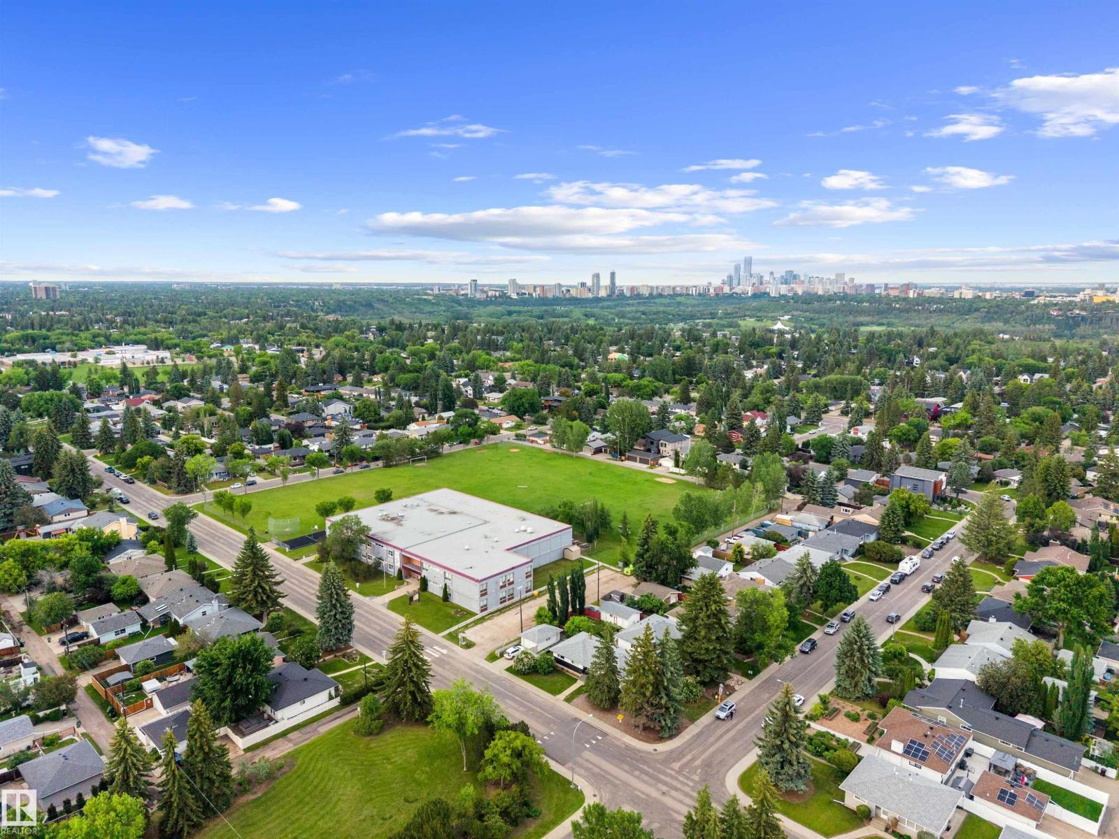 14640 88 AV NW - 57