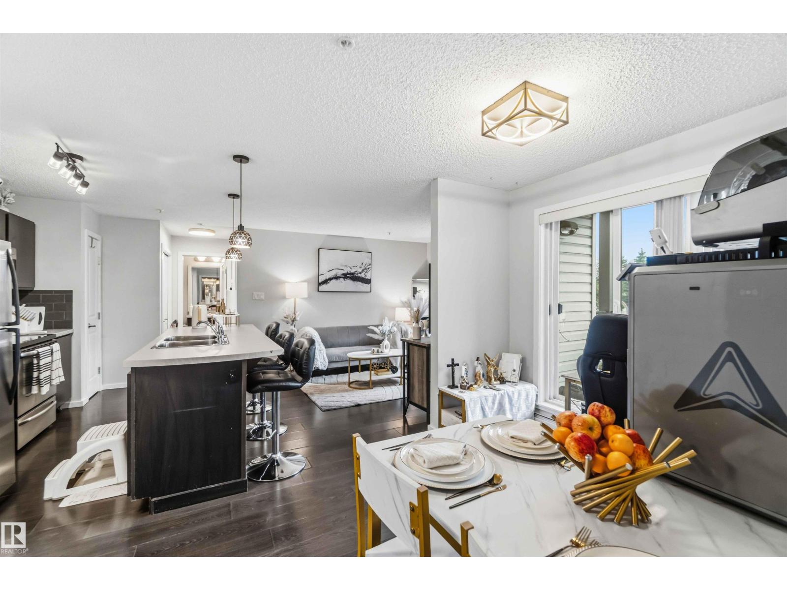#244 1196 HYNDMAN RD NW - 14