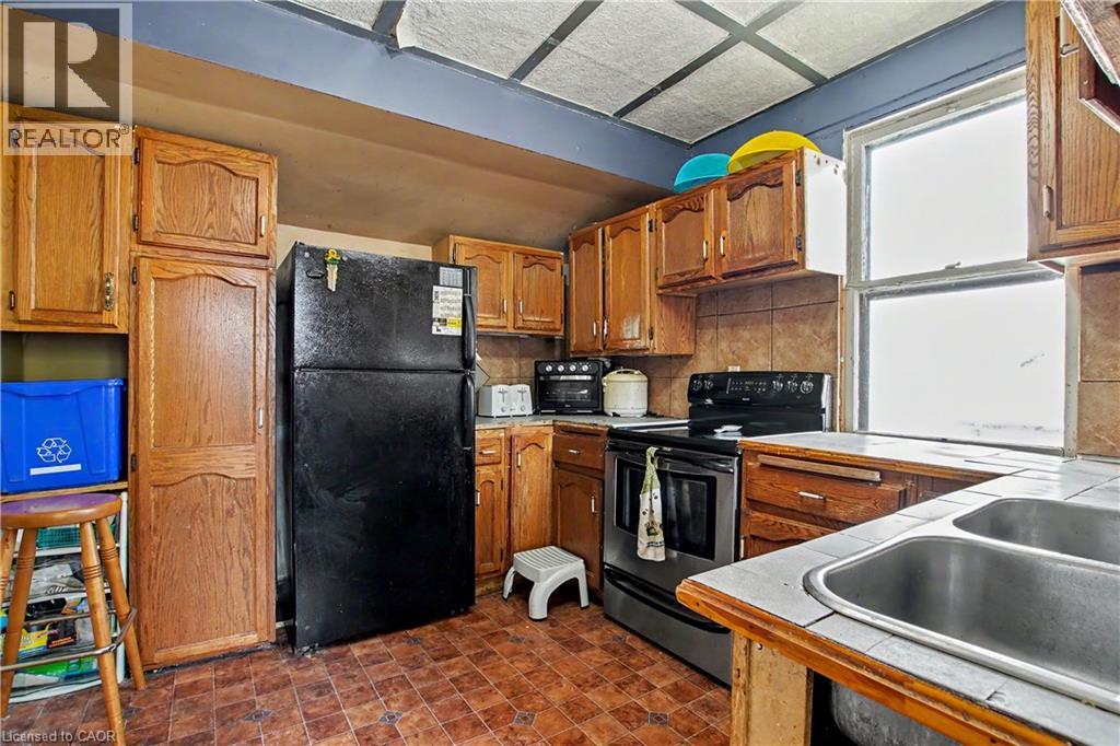 30 HOHNER Avenue - 32