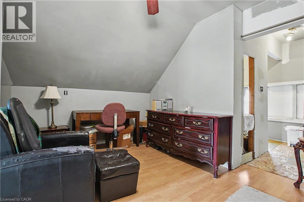 30 HOHNER Avenue - 37